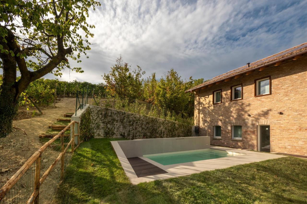 Borgo Roggeri - Country House nelle Langhe La Morra Eksteriør bilde